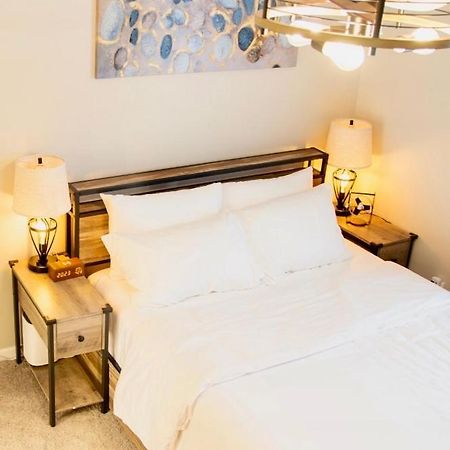 Hometel Premium Guest Suite W/ Private Entrance Ypsilanti Exterior foto